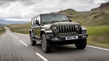 Jeep Wrangler - front tracking